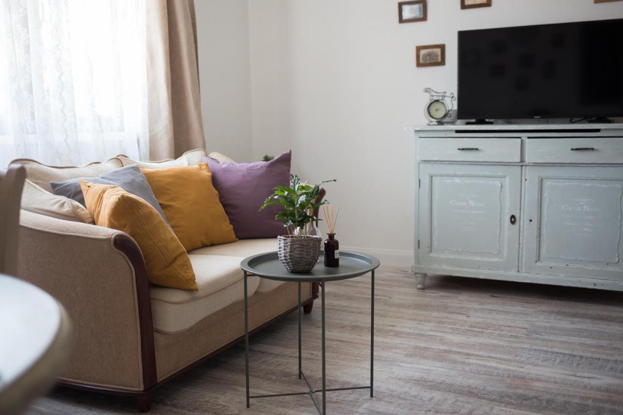 Apartman Kuria With Free Parking Budapest