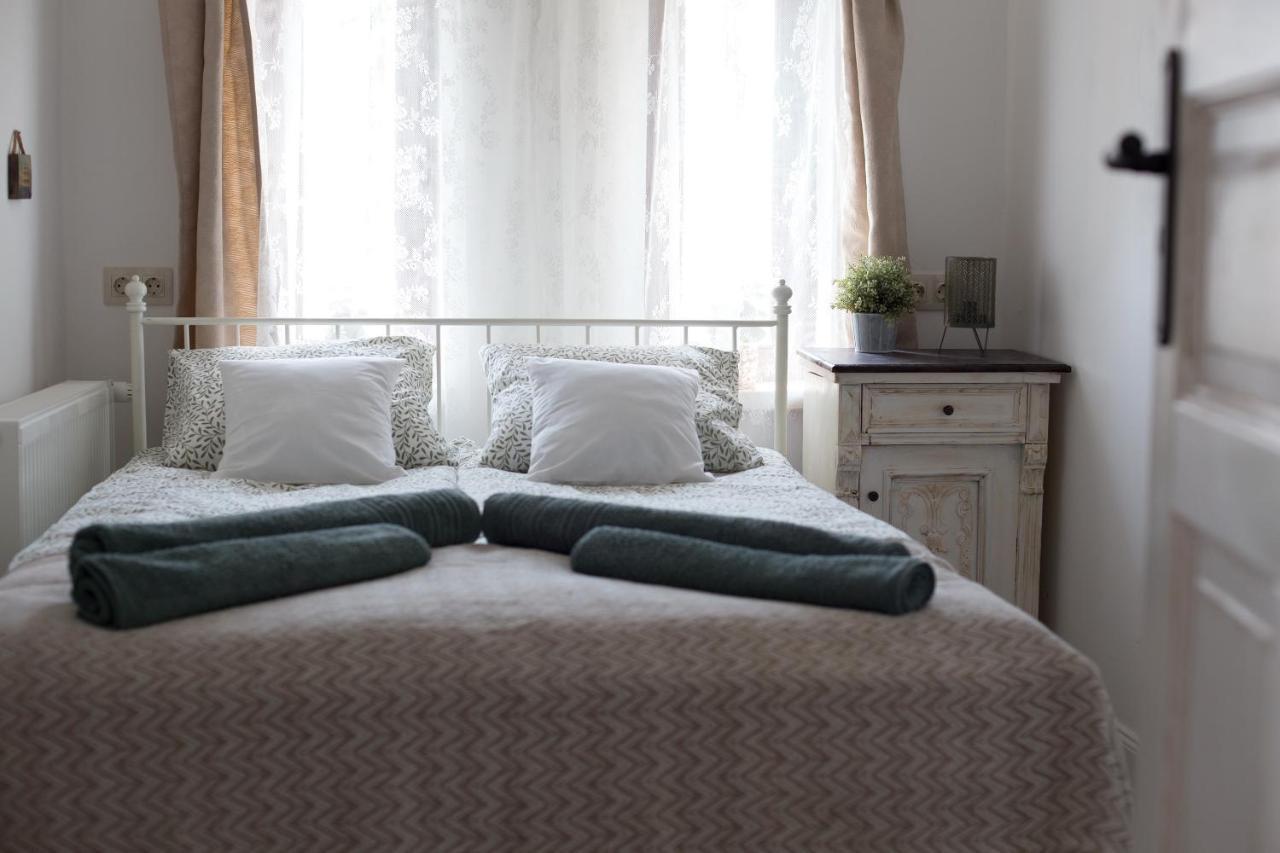 Apartman Kuria With Free Parking Budapest