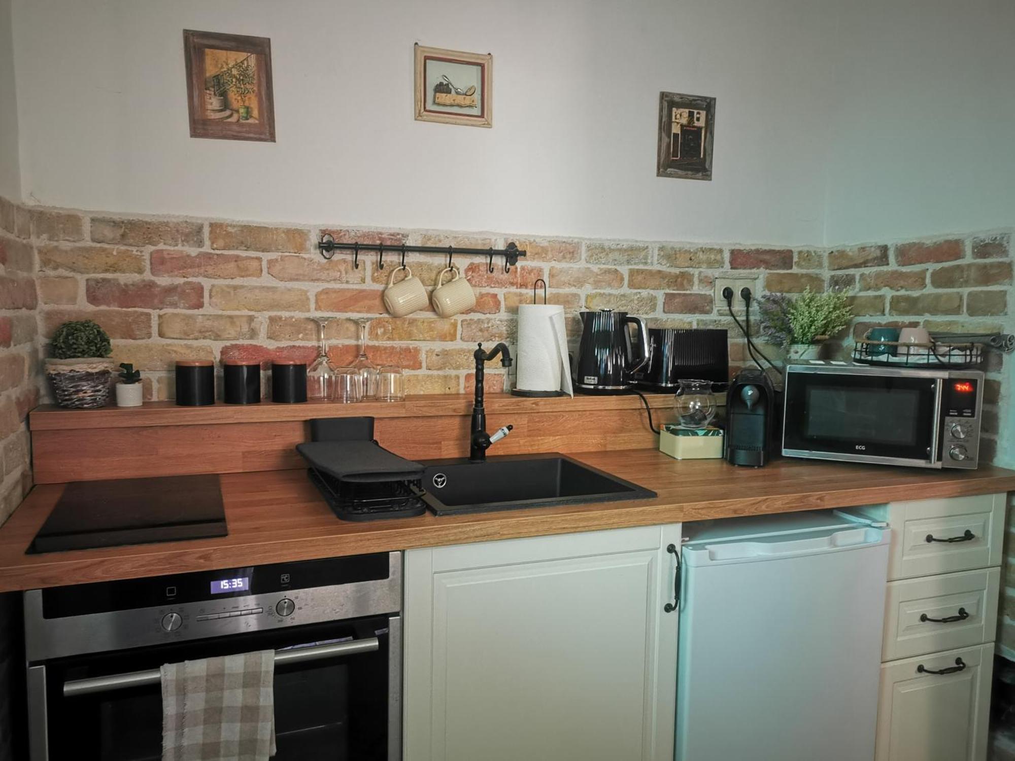 Apartman Kuria With Free Parking Budapest
